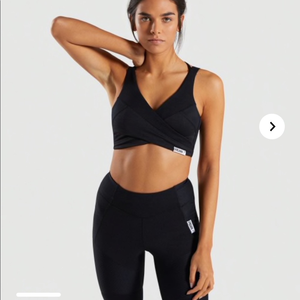 Gymshark true texture black sports bra